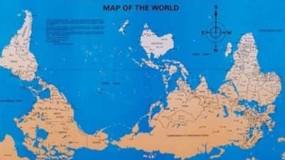 거꾸로 된 세계지도, 호주 중심으로 제작.. “우리나라는 어디에?”